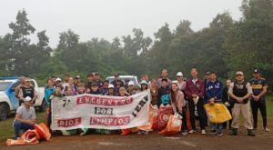 Misiones: recolectan un camión de residuos de las costas del Río Uruguay