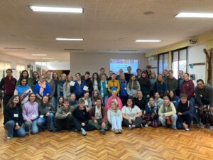 Hora de Obrar realizó un taller sobre vínculos saludables y estereotipos de género para 60 voluntarios y voluntarias de Alemania 